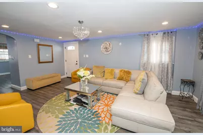 2849 Welsh Road, Philadelphia, PA 19152 - Photo 3