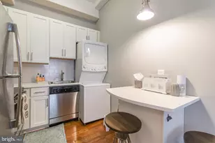 729 S 12th St, Philadelphia, PA 19147 - Photo 7