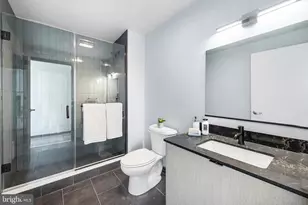 1600 W Girard Ave, Philadelphia, PA 19130 - Photo 17