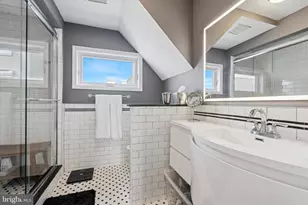 1933 Wilder St, Philadelphia, PA 19146 - Photo 17