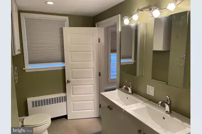 324 S Juniper Street #1, Philadelphia, PA 19107 - Photo 3