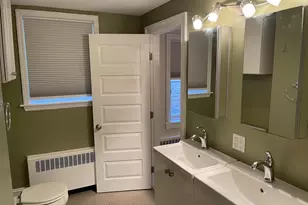 324 S Juniper St, Philadelphia, PA 19107 - Photo 3