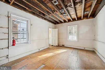 264 W Washington Lane, Philadelphia, PA 19144 - Photo 5