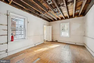 264 W Washington Ln, Philadelphia, PA 19144 - Photo 5