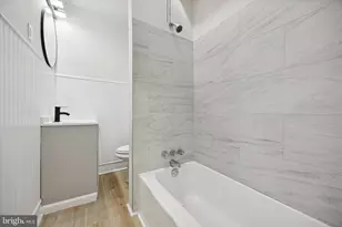 2502 S Robinson St, Philadelphia, PA 19142 - Photo 11