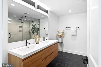 2812 S 9th Street, Philadelphia, PA 19148 - Photo 11