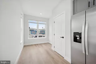 214 W Cumberland St, Philadelphia, PA 19133 - Photo 25