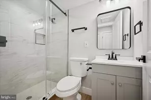 214 W Cumberland St, Philadelphia, PA 19133 - Photo 27