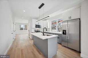 214 W Cumberland St, Philadelphia, PA 19133 - Photo 3