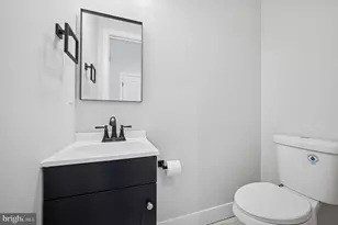 214 W Cumberland St, Philadelphia, PA 19133 - Photo 7