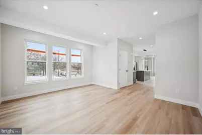 214 W Cumberland Street, Philadelphia, PA 19133 - Photo 5