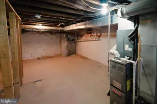 621 N 35th St, Philadelphia, PA 19104 - Photo 17