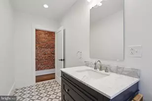 814 S 49th St, Philadelphia, PA 19143 - Photo 59
