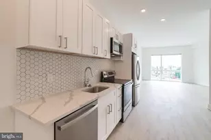 1622 Point Breeze Ave, Philadelphia, PA 19145 - Photo 3