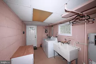 9116 Springview Rd, Philadelphia, PA 19115 - Photo 37