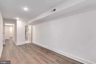 927 N 42nd St, Philadelphia, PA 19104 - Photo 13