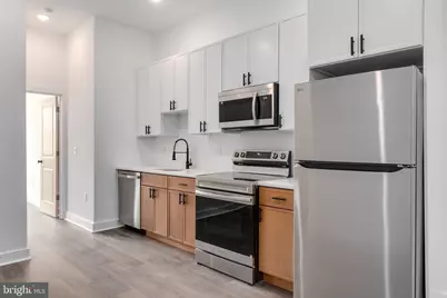 927 N 42nd Street #3, Philadelphia, PA 19104 - Photo 3