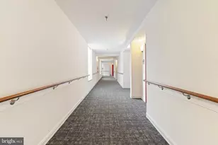 7040 Oxford Ave, Philadelphia, PA 19111 - Photo 19