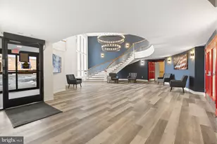 7040 Oxford Ave, Philadelphia, PA 19111 - Photo 23