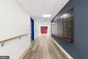 7040 Oxford Ave, Philadelphia, PA 19111 - Photo 17