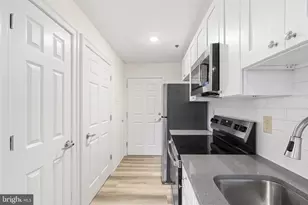 7040 Oxford Ave, Philadelphia, PA 19111 - Photo 49