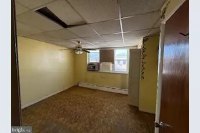 2837 Smedley, Philadelphia, PA 19145 - Photo 11