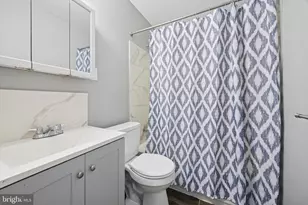 7033 Upland St, Philadelphia, PA 19142 - Photo 9