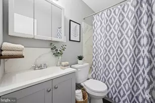 7033 Upland St, Philadelphia, PA 19142 - Photo 9