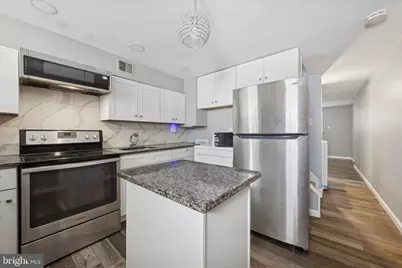 7033 Upland Street, Philadelphia, PA 19142 - Photo 3