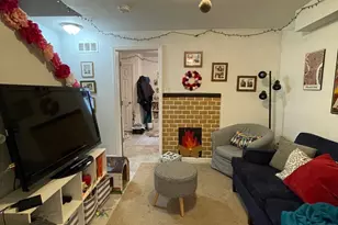 2024 N Carlisle St, Philadelphia, PA 19121 - Photo 9