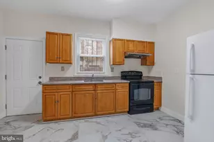 402 Hoffman St, Philadelphia, PA 19148 - Photo 5