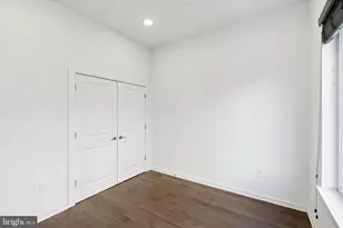 1640 N 5th St, Philadelphia, PA 19122 - Photo 9