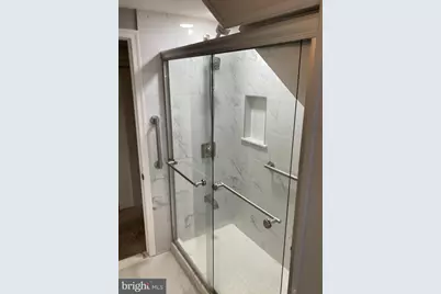 914 Arnold Street, Philadelphia, PA 19111 - Photo 15