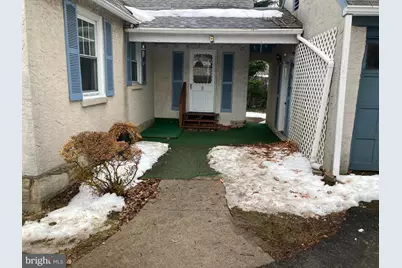 914 Arnold Street, Philadelphia, PA 19111 - Photo 5