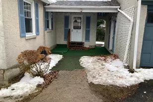 914 Arnold St, Philadelphia, PA 19111 - Photo 5