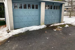 914 Arnold St, Philadelphia, PA 19111 - Photo 3