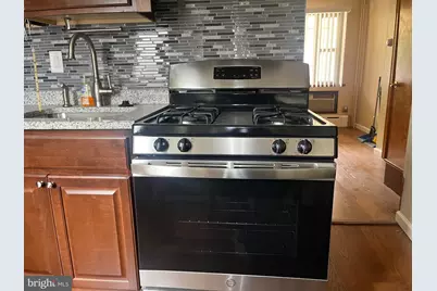2520 Edgemont Street, Philadelphia, PA 19125 - Photo 9