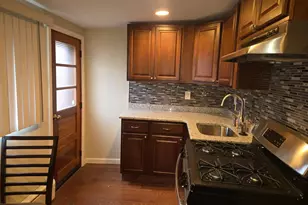 2520 Edgemont St, Philadelphia, PA 19125 - Photo 3