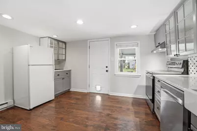 150 W Price Street, Philadelphia, PA 19144 - Photo 9