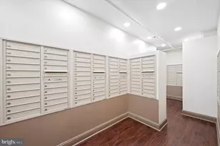 1324 Locust St, Philadelphia, PA 19107 - Photo 17