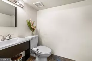 1629 S Iseminger St, Philadelphia, PA 19148 - Photo 31