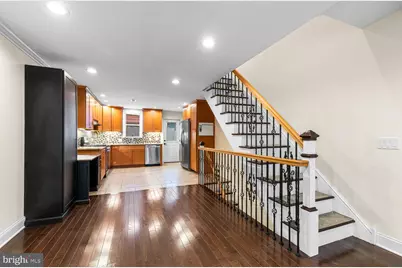 1629 S Iseminger Street, Philadelphia, PA 19148 - Photo 3