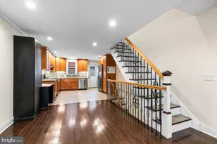 1629 S Iseminger St, Philadelphia, PA 19148 - Photo 3