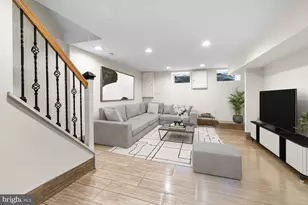 1629 S Iseminger St, Philadelphia, PA 19148 - Photo 15