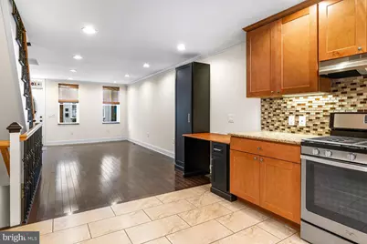 1629 S Iseminger Street, Philadelphia, PA 19148 - Photo 13