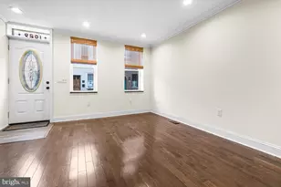 1629 S Iseminger St, Philadelphia, PA 19148 - Photo 7