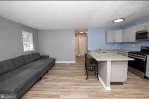 3248 Rhett Rd, Philadelphia, PA 19154 - Photo 3