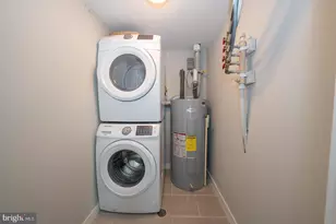 1815 Wylie St, Philadelphia, PA 19130 - Photo 33