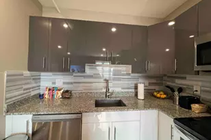 1422 Callowhill St, Philadelphia, PA 19102 - Photo 9