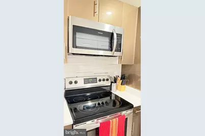 1422 Callowhill St #406, Philadelphia, PA 19102 - Photo 17